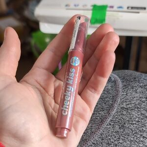 2/16🎈Lottie London Cheeky Kiss Cream Lipstick/ Blush Stick- Just My Type